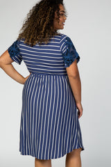 Blue  Short Sleeve Crew Neck Maternity Plus Dress