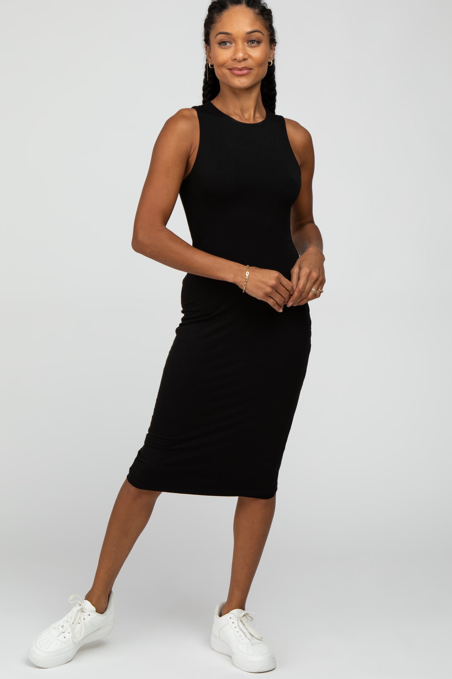 Black Fitted Sleeveless Dress