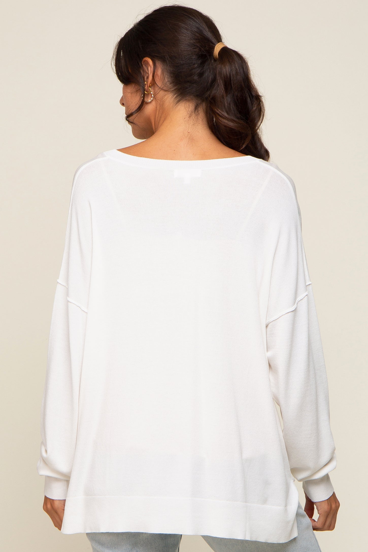 Ivory Knit V-Neck Long Sleeve Top