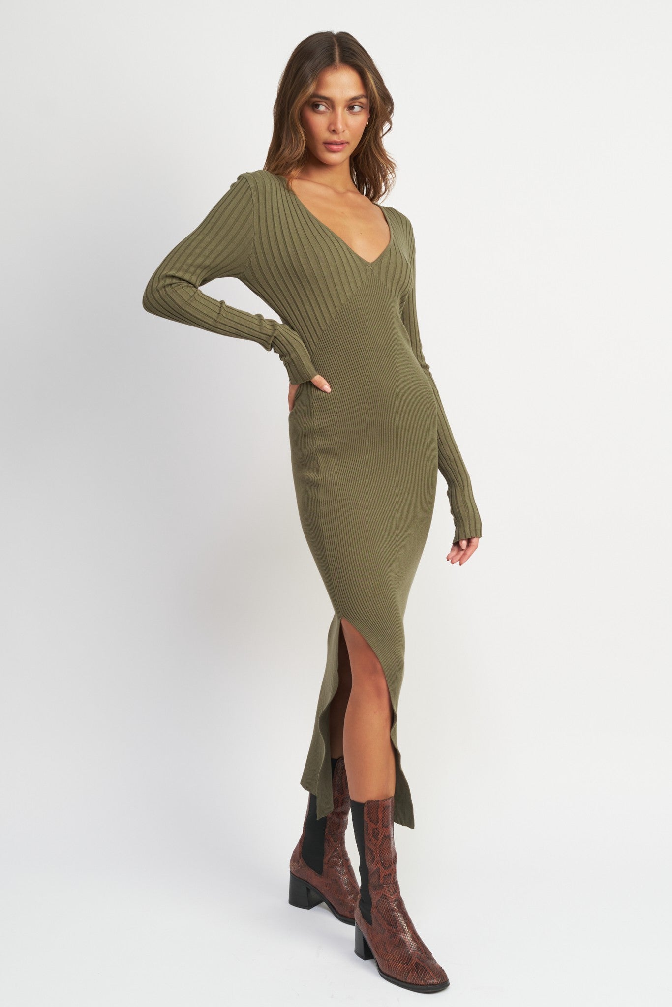 Olive Ribbed Fitted Long Sleeve Maxi Dress PinkBlush Olive Ribbed Fitted Long Sleeve Maxi Dress PinkBlush